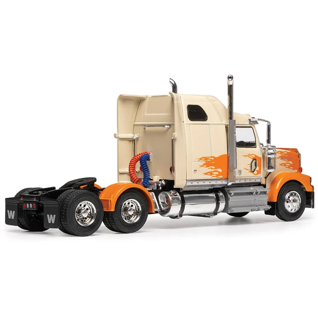 IXO Models 1:43 2000 Western Star 4900 – Beige / Orange – TR238