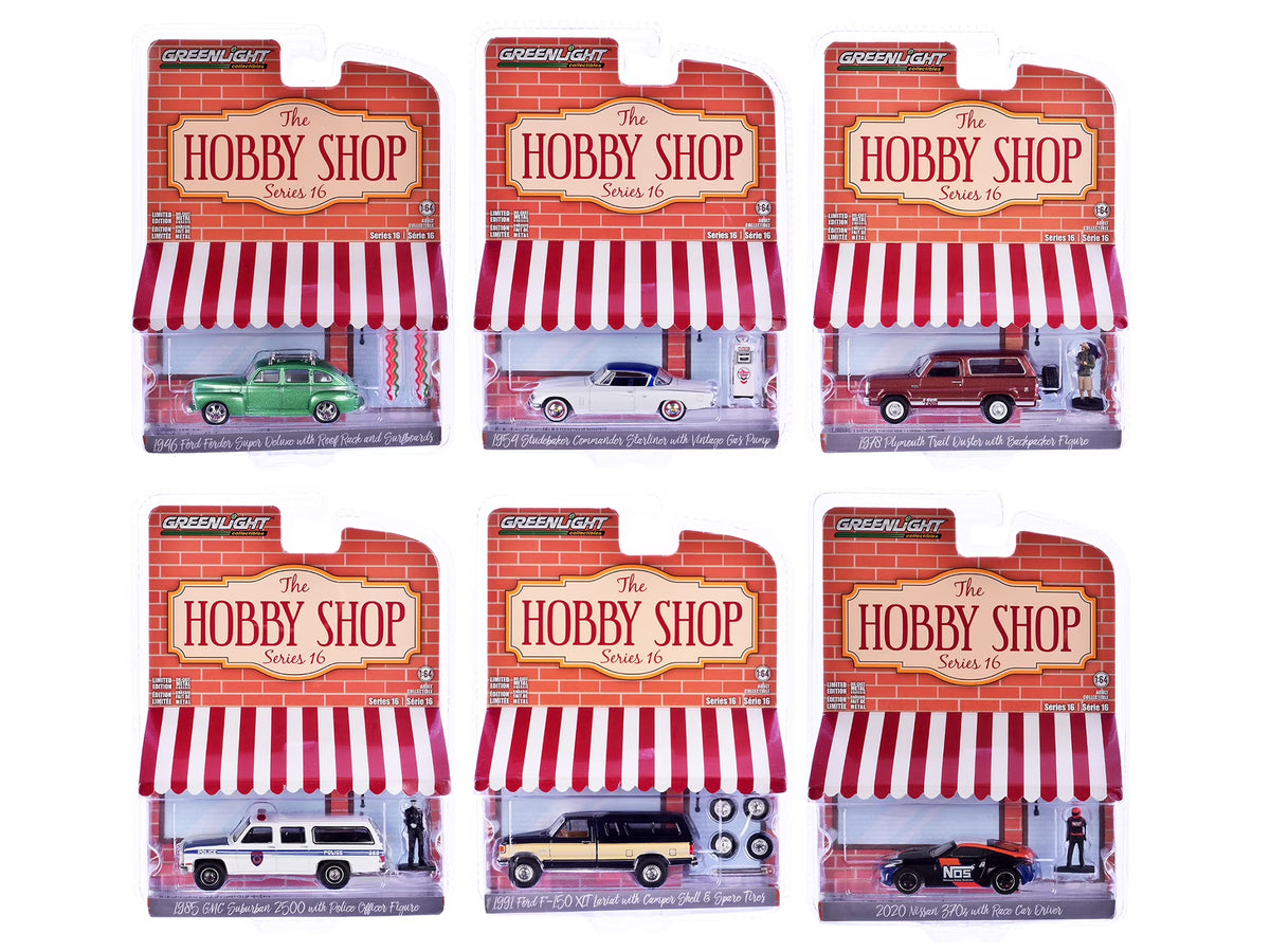 GreenLight 1:64 The Hobby Shop Série 16 – Studebaker Commander Starliner 1954 avec pompe à essence Vintage Wayne 505 – Chevron Supreme – GL97160-B