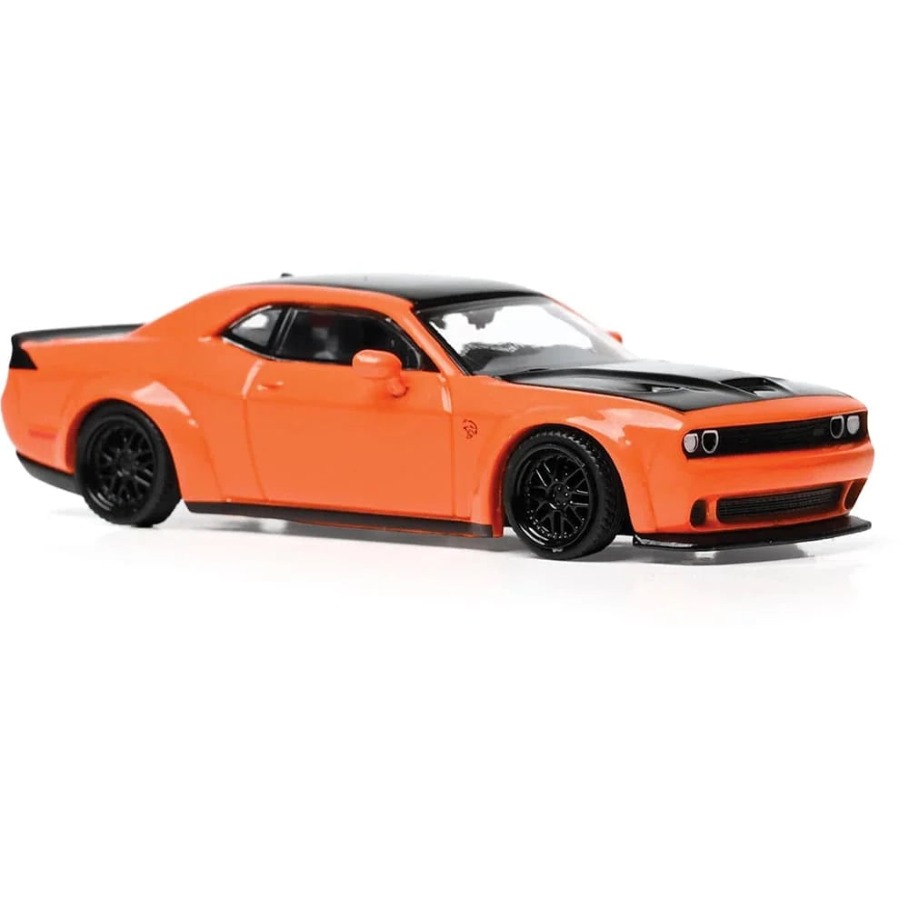 IXO America 1:64 2019 Dodge Challenger SRT Hellcat – Go Mango – U64RDC001