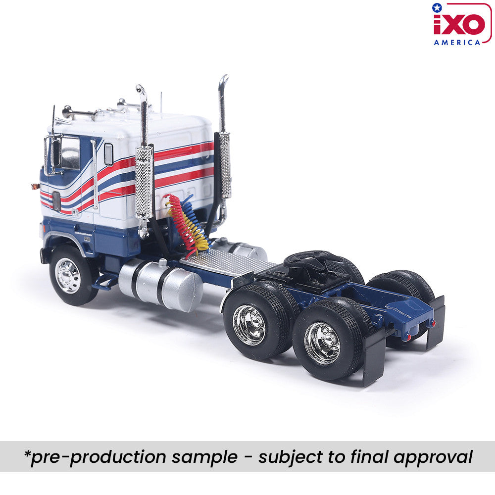 (PRE-0RDER 2026) 1976 Ford CL 9000 w/ Vintage Trailer - (Red/White/Blue)