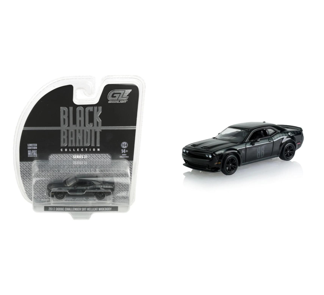 GreenLight 1:64 Dodge Challenger SXT Plus Coupe 2017 Noir – Black Bandit Series 31 – GL28190-A