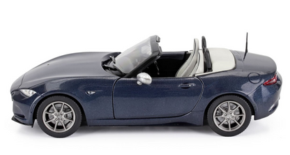 WhiteBox 1/24 - 2019 MAZDA MX-5 SPIDER CABRIOLET