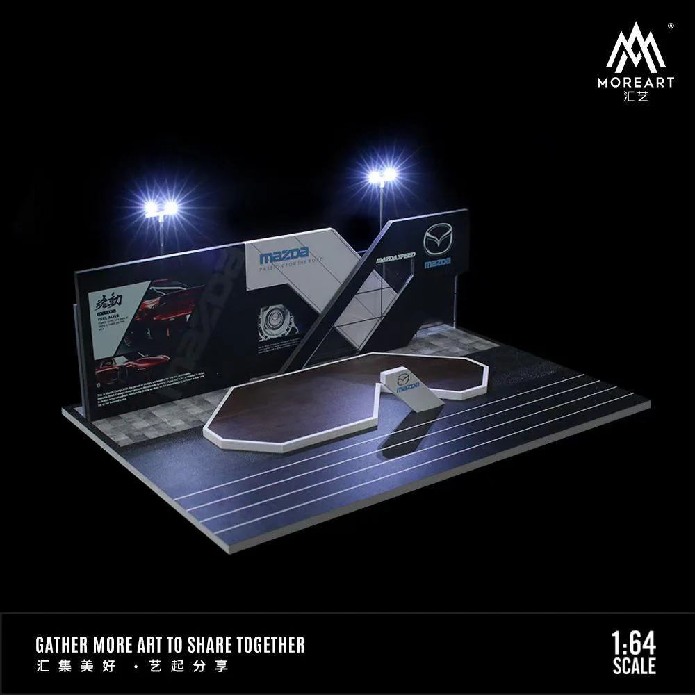 MoreArt 1:64 Stand d’exposition Mazda Auto Show – MO925203