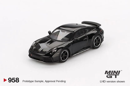 MINI GT-Porsche 911 Dakar Black MGT00958