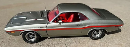 1970 DODGE CHALLENGER R/T 440 SILVER (Limité à 150-Limited to 150)