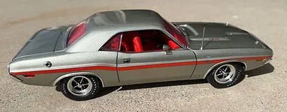 1970 DODGE CHALLENGER R/T 440 SILVER (Limité à 150-Limited to 150)