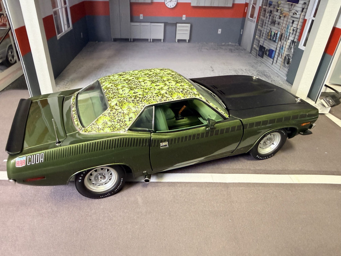 (PRE-ORDER 2027) YCID - 1970 AAR Cuda-Mod Top (Green)