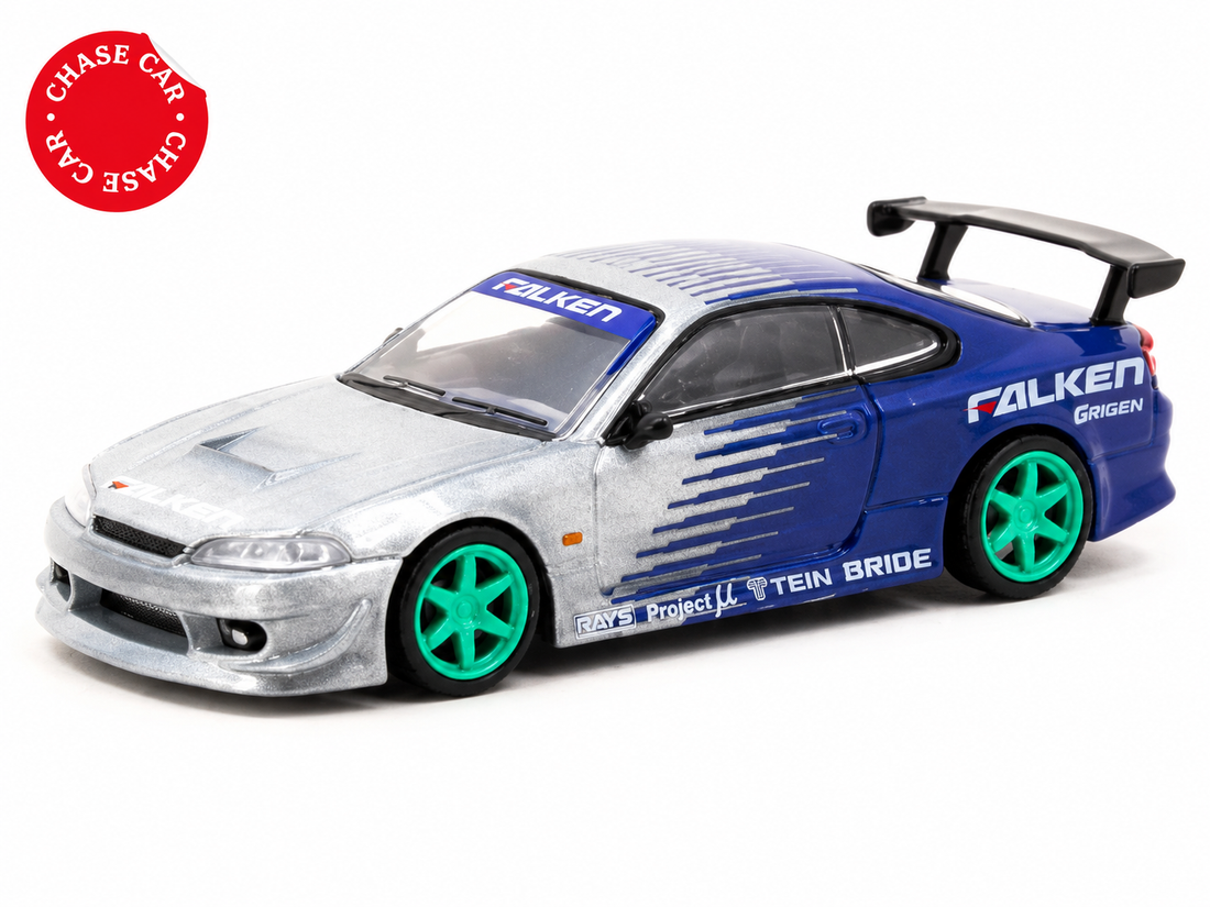 CHASE CAR Nissan Silvia S15 Vertex Falken – Tarmac Works 1:64 (T64G-023-FA-CHASE)