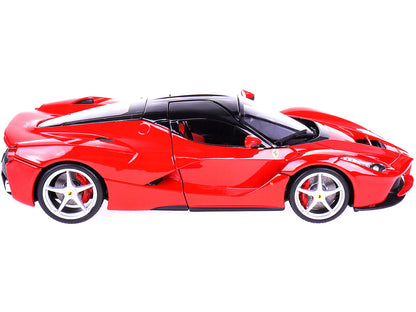 Bburago 1:18-Ferrari LaFerrari F70 Red with Black Top 18-16901RD