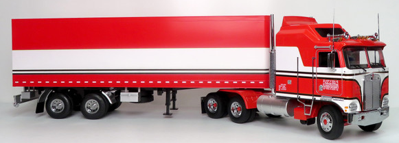 1979 KW K100 Aerodyne Tractor &amp; Trailer ("22 x "9) : BJ and the Bear 1:18 *Voir Note-*See Note