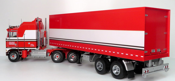 1979 KW K100 Aerodyne Tractor &amp; Trailer ("22 x "9) : BJ and the Bear 1:18 *Voir Note-*See Note