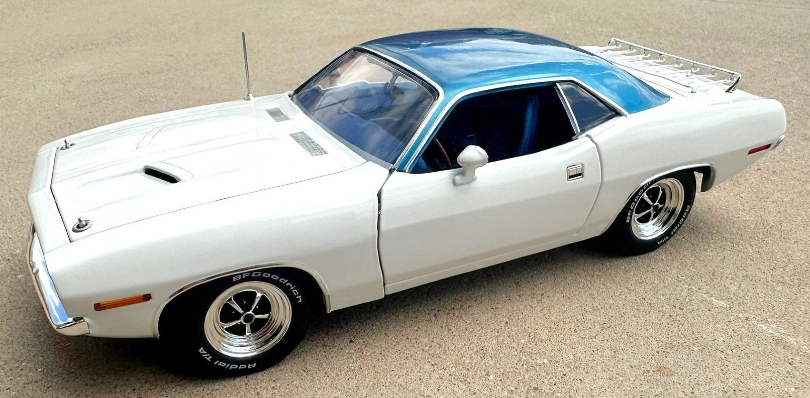 1970cuda 1970 Plymouth Cuda Convertible 383 V8 Shaker Hood Mopar