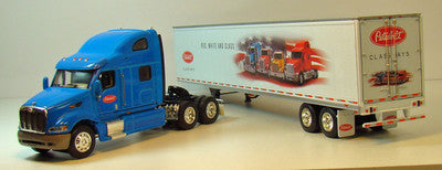 Peterbilt Red, White &amp;amp; Class ( 