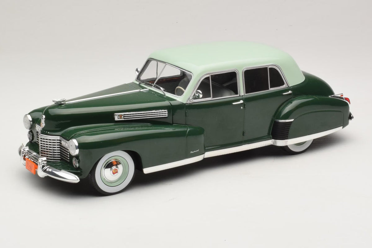 MCG 1:18 Cadillac Fleetwood Series 60 Special Sedan 1941 – Vert foncé / Vert clair – MCG18657