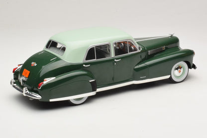 MCG 1:18 Cadillac Fleetwood Series 60 Special Sedan 1941 – Vert foncé / Vert clair – MCG18657