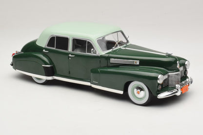 MCG 1:18 Cadillac Fleetwood Series 60 Special Sedan 1941 – Vert foncé / Vert clair – MCG18657