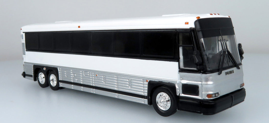 D4000 Coach Bus Blank/White
