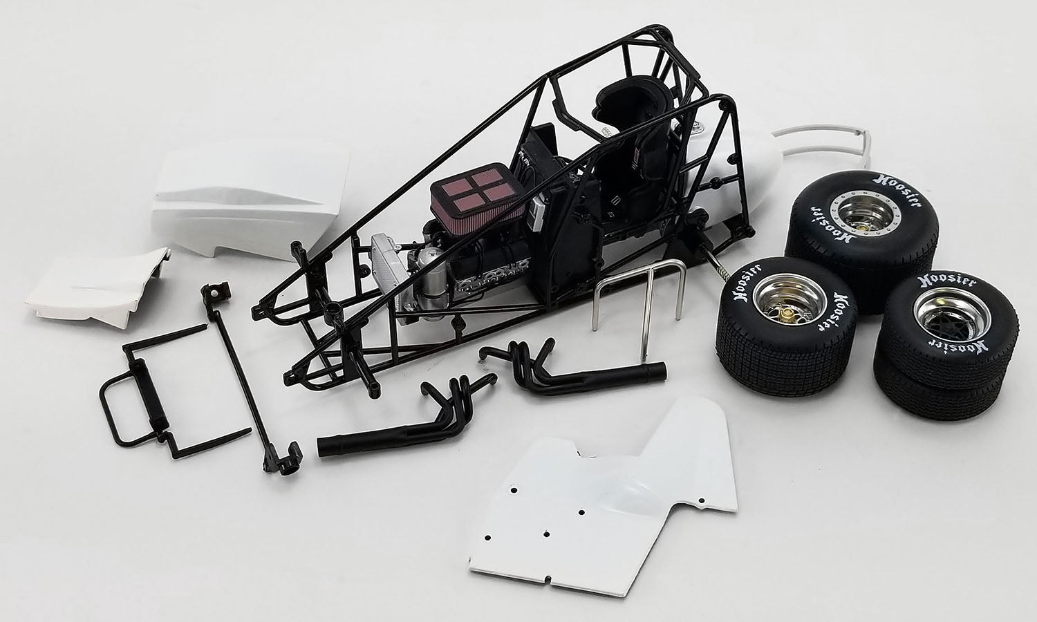 WINGED SPRINT CAR MODEL KIT (White)