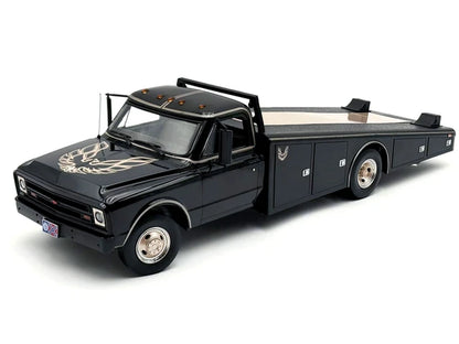 (PRE-ORDER 2027) ACME 1:18 1967 Chevrolet C-30 Ramp Truck – Bandit 1 – A1801714