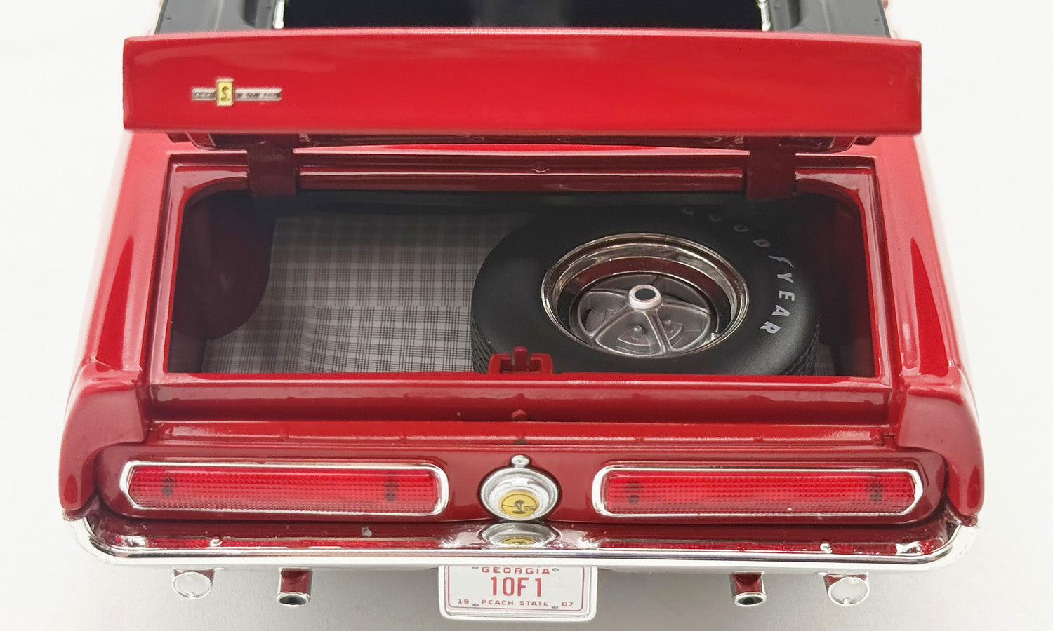 (PRE-ORDER 2026) 1967 Shelby G.T. 500 Convertible