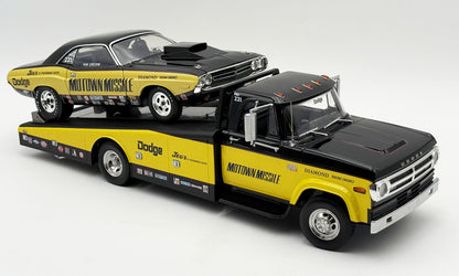 (PRE-ORDER 2026) 1970 Dodge D-300 Ramp Truck - Motown Missile