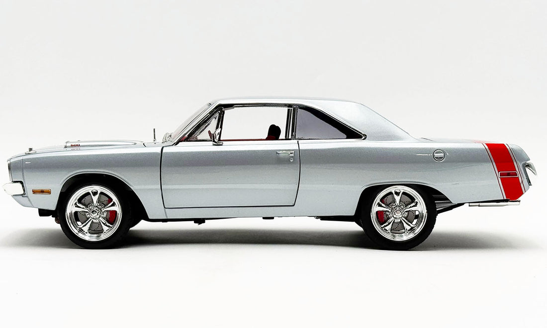 (PRE-ORDER 2026) 1970 Dodge Dart 440 - Street Machine