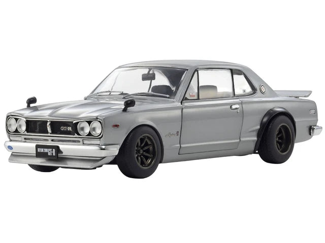 (PRE-ORDER 2027) Kyosho 1:18 – Nissan Skyline 2000 GT-R (KPGC10) Modified – Silver – K08129S