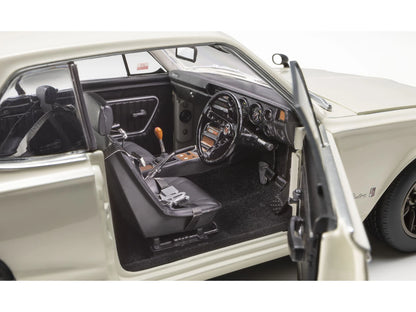 (PRE-ORDER 2027) Kyosho 1:18 – Nissan Skyline 2000 GT-R (KPGC10) Modified – White – K08129W