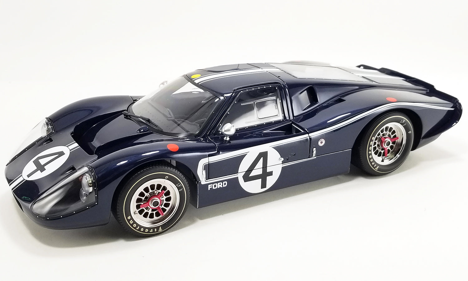 ACME 1:12-Ford GT40 MKIV 