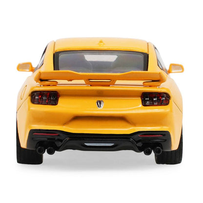 GreenLight 1:64 2024 Ford Mustang Dark Horse Yellow Splash Metallic – Auto Mall Series 8 – Limited Edition GL68080-E