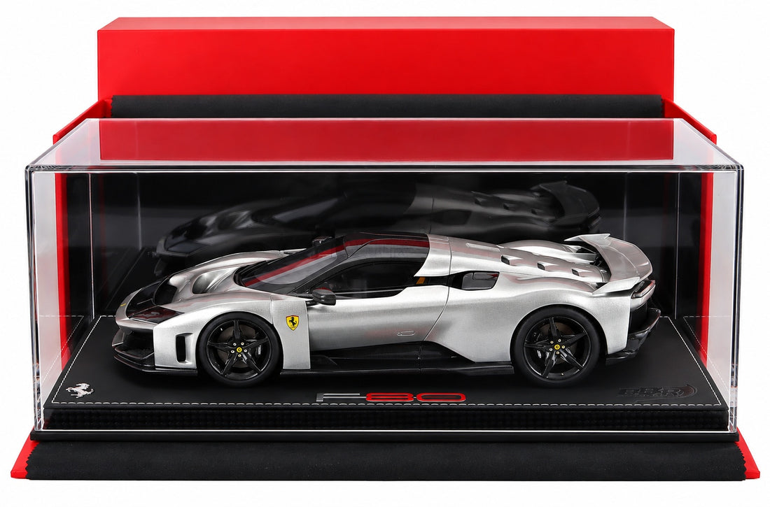 BBR Models Ferrari F80 2024 avec jantes en carbone et vitrine 1:18 – P18253E-VET