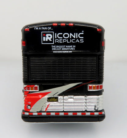 MCI D4000 IconiCruiser