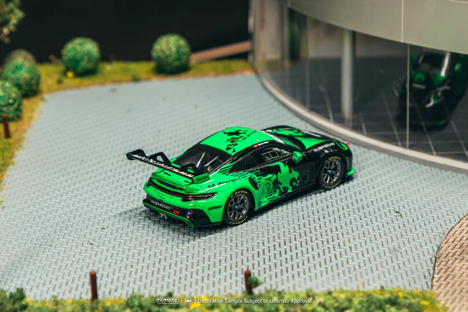 TARMAC WORKS  HOBBY64  1/64- Porsche 911 GT3 Cup (992) Fire Monkey Motorsport T64-093-FMM
