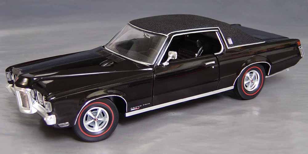 Pontiac Grand Prix SJ 428 1969 (Black Chrome)