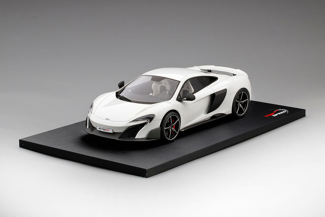 McLaren 675LT in Silica White- Resin Car