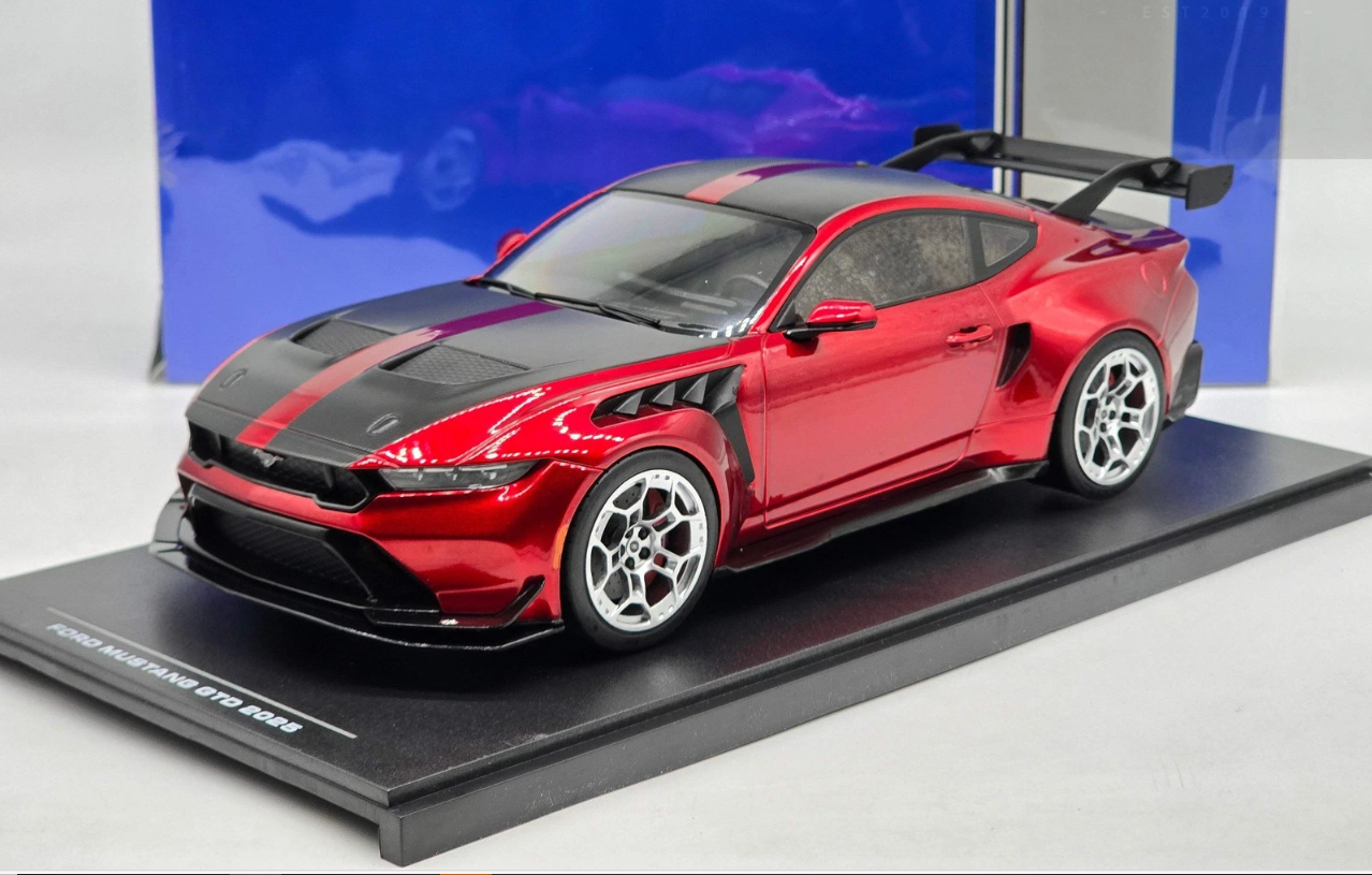 2025 Ford Mustang GTD ミニカー 1/18 マイスト Ford Mustang GTD 2025 Grey 1/18 Maisto M31468GY