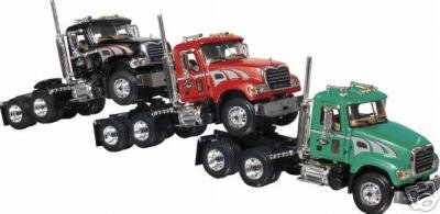 MACK LOGO GRANITE CABS TRIOS 1/64