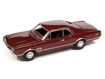 1966 Oldsmobile 442 in Autumn Bronze Poly by Auto World 1/64