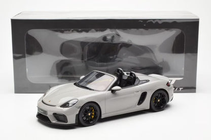 GT Spirit 1:18 Porsche 718 (982) Spyder 2020 – Gris Craie – GT436