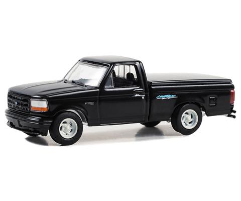 1994 Ford F-150 SVT Lightning Pickup with Tonneau Bed Cover