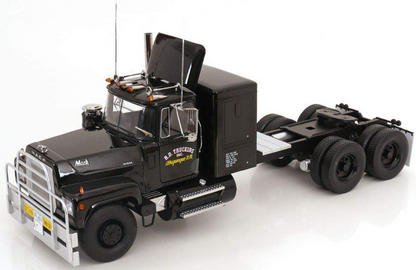ROAD KINGS-1974 Mack RL700L (Black) &quot;R.D. Trucking&quot; 1:18 *Voir Note-*See Notes