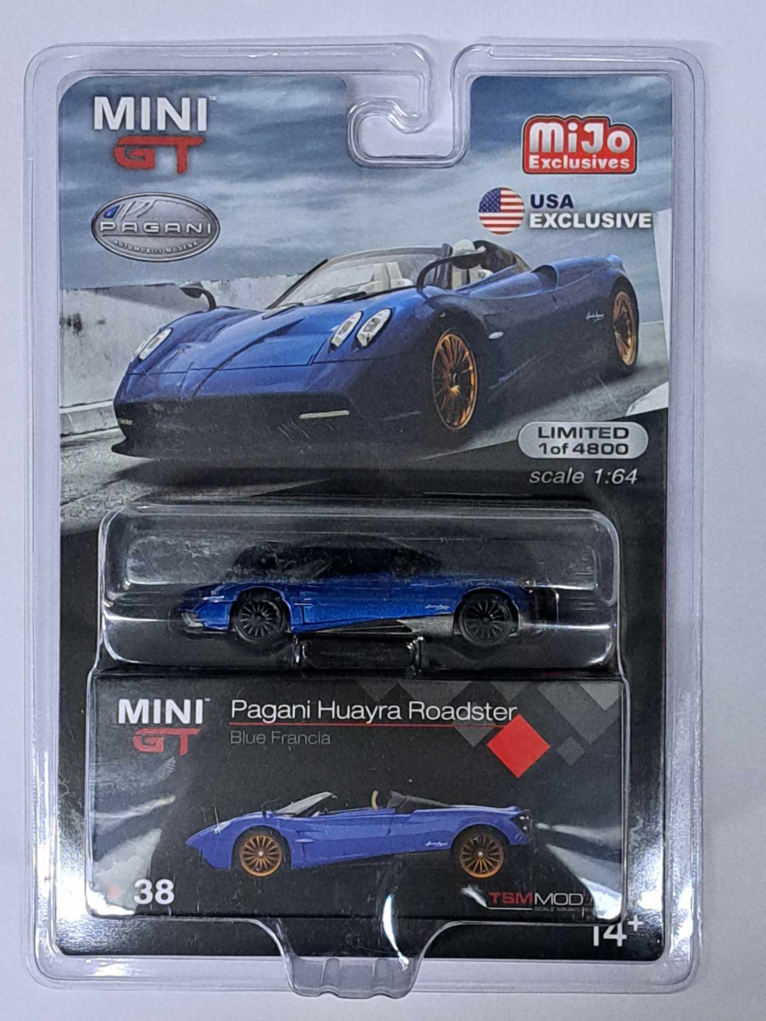 Pagani Huayra Roadster
