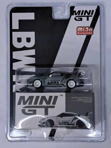 ミニカー MINI GT LB R35 chase car received-
