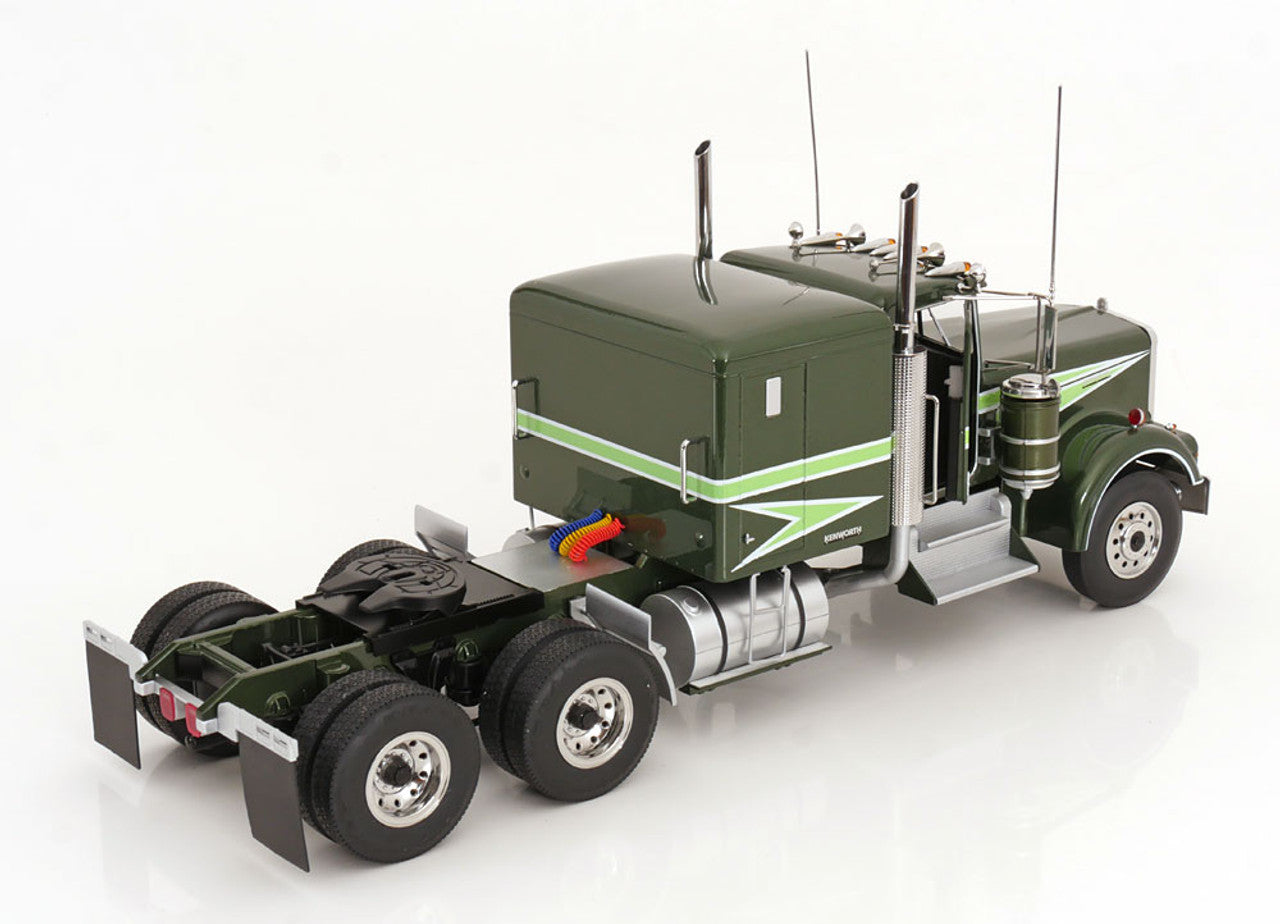 1974 Kenworth W900A Sleeper Tractor - Movin&