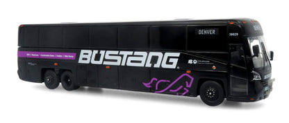 Autobus MCI D4520 Coach Bustang 1:87 — Iconic Replicas 87-0650
