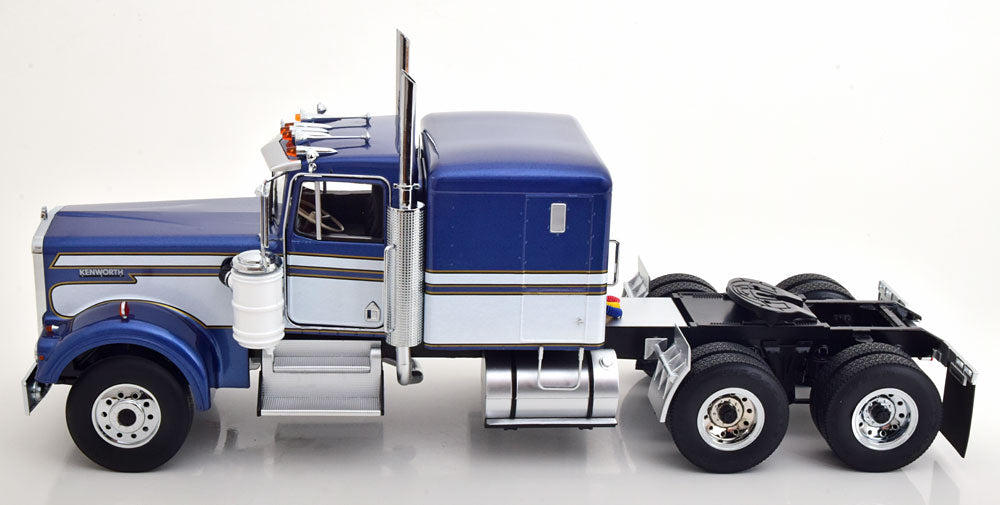 Kenworth W900 Truck Prime Mover (Blue Metallic / White) 1:18 *Voir Note-*See Note