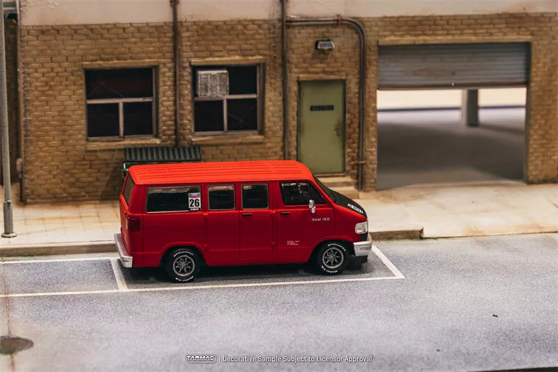 Dodge Van "Tarmac"