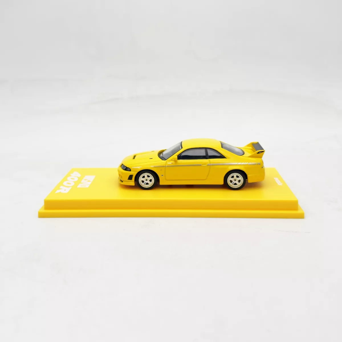 Nissan Nismo 400 R with MOTN LED Base Compatible
