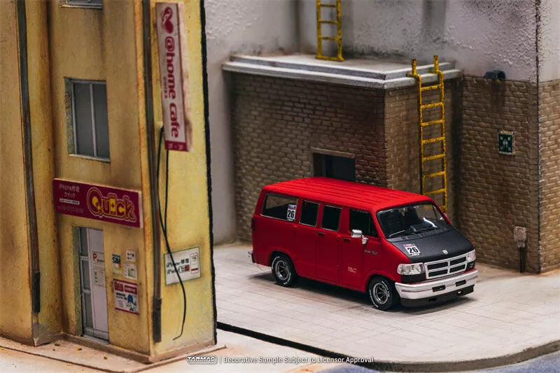 Dodge Van "Tarmac"