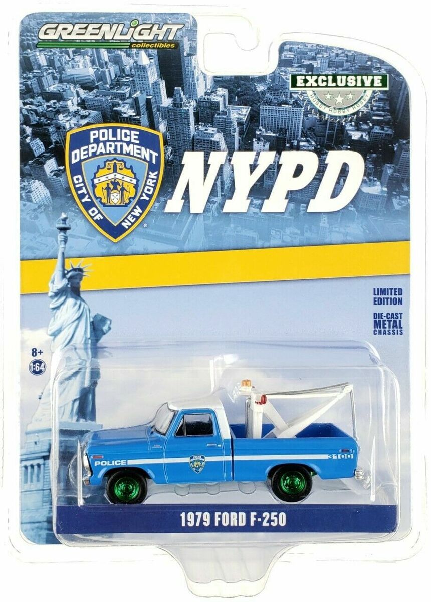 CHASE GREEN MACHINES- Ford F-250 1979Tow Hook "NYPD"